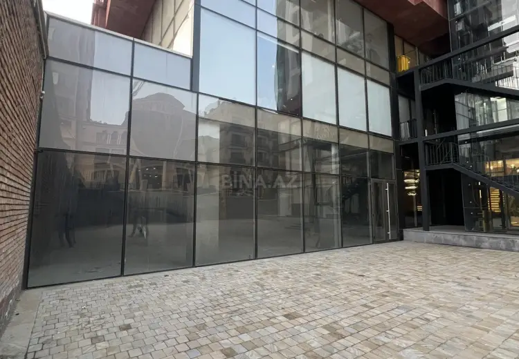 950 m² Obyekt / Ofis Satılır, Yasamal, Bakı