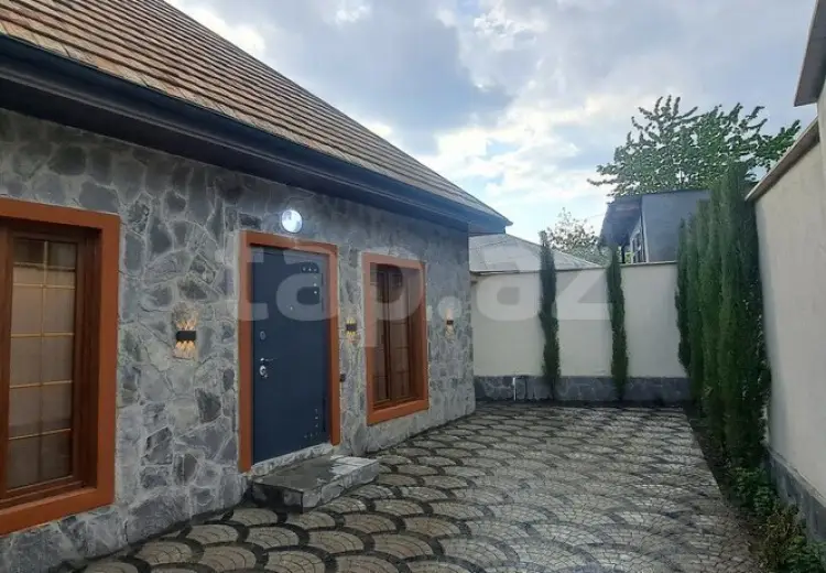 2 otaqlı mənzil , Şəki