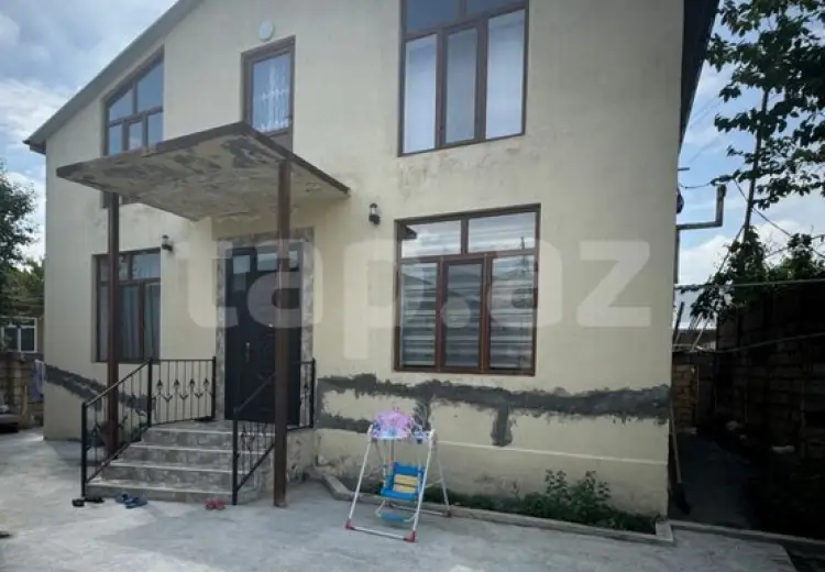 5 otaqlı mənzil , Şəki