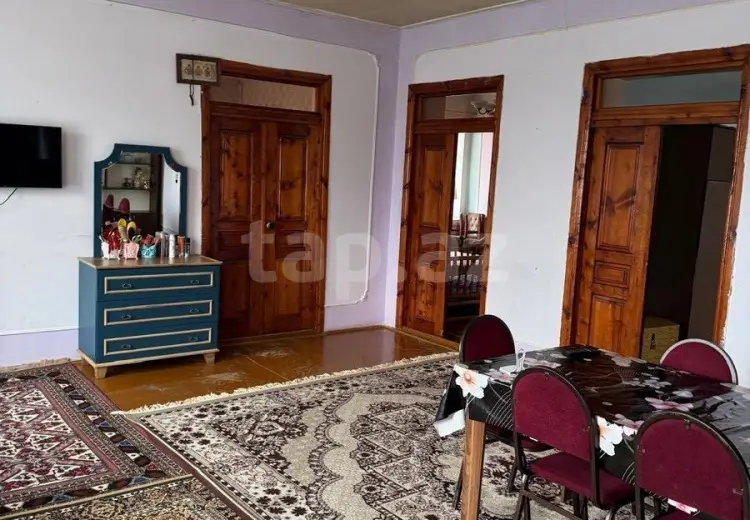 6 otaqlı mənzil , Xaçmaz