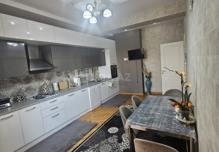 3 otaqlı mənzil Satılır, Yeni Günəşli qəs., Suraxanı, Bakı