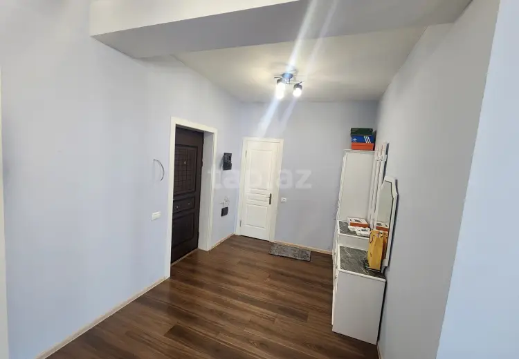 4 otaqlı mənzil , Bakı