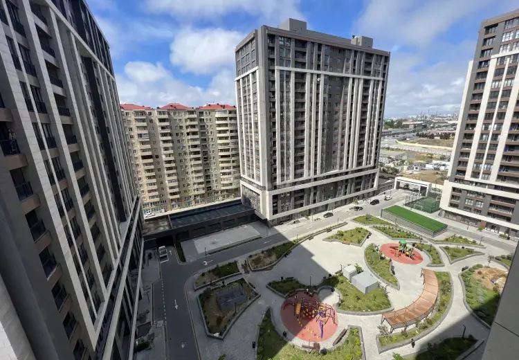 3 otaqlı mənzil , Bakı