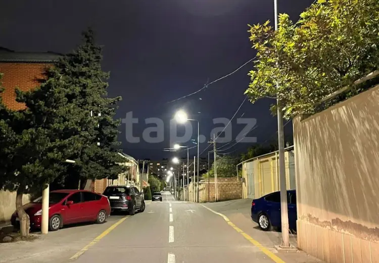4 otaqlı mənzil , Bakı