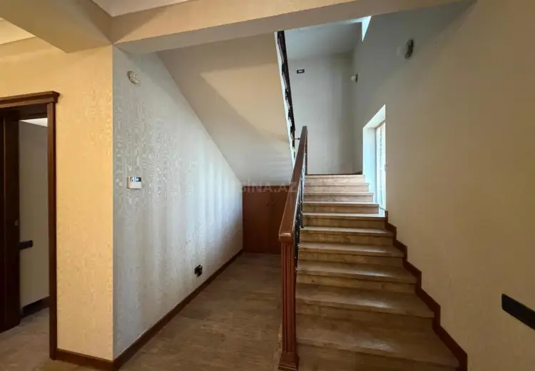 10 otaqlı mənzil Satılır, Badamdar qəs., Səbail, Bakı