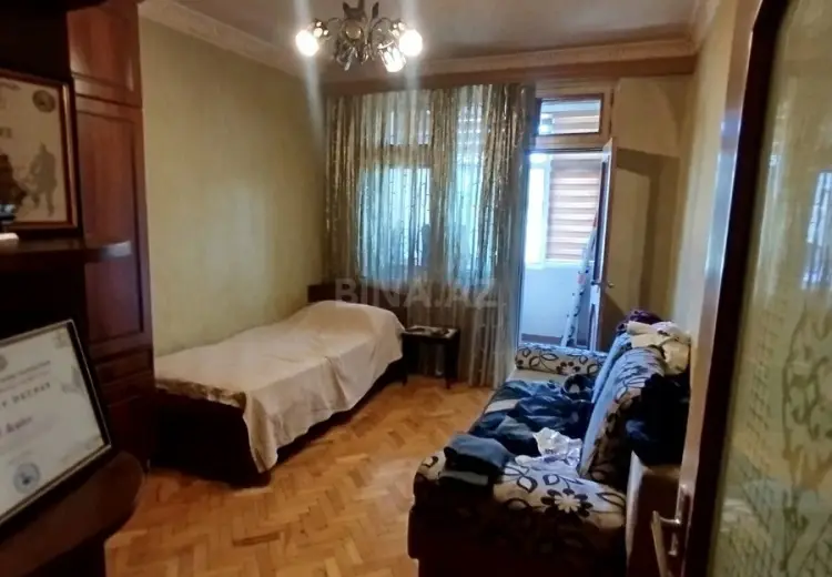 4 otaqlı mənzil Satılır, 8-ci mikrorayon, Binəqədi, Bakı