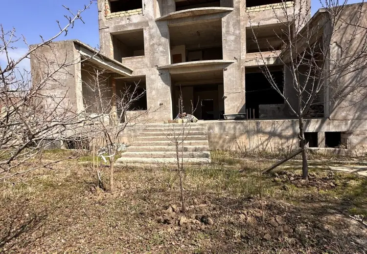 16 sot Torpaq Satılır, Badamdar qəs., Səbail, Bakı
