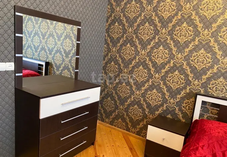5 otaqlı mənzil , Gəncə