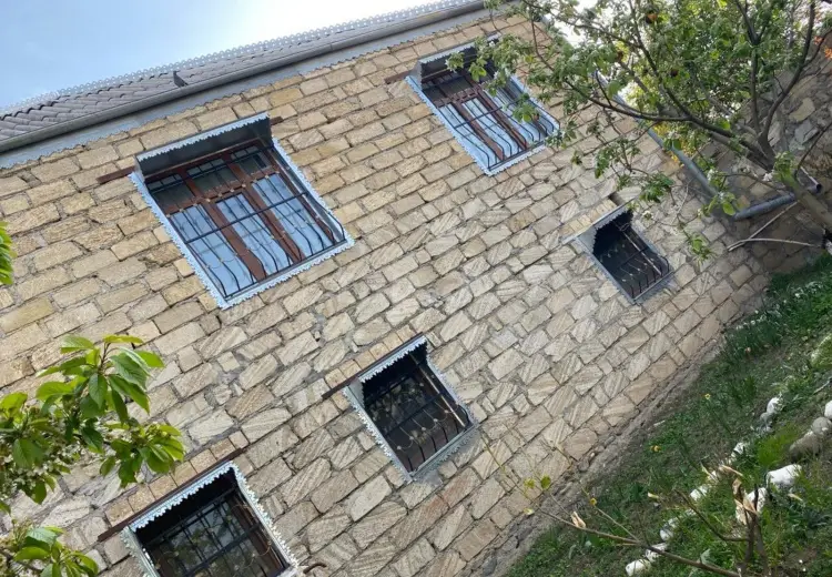 5 otaqlı mənzil , Gəncə