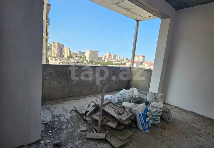 4 otaqlı mənzil , Bakı