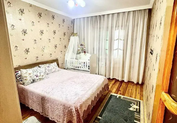 4 otaqlı mənzil , Bakı