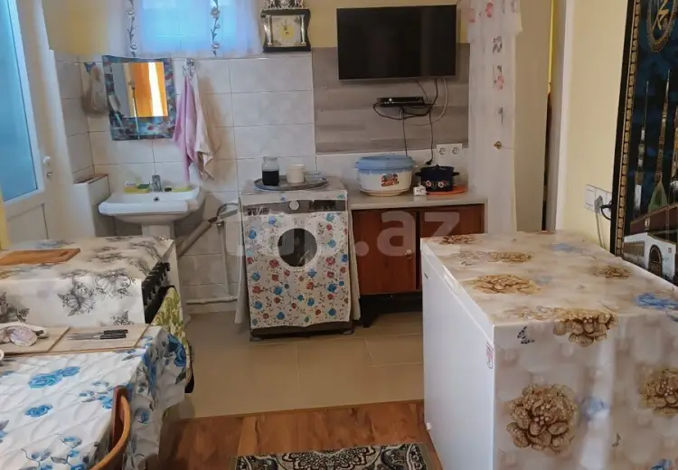 1 otaqlı mənzil , Şəki