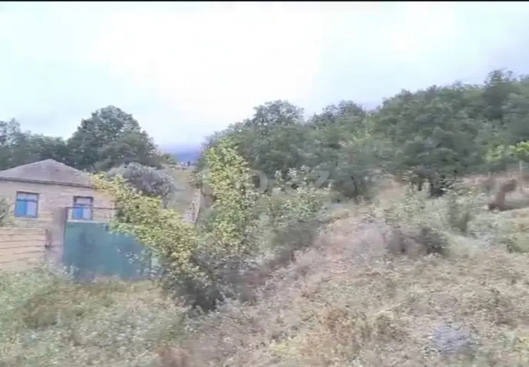 4 otaqlı mənzil , Xızı