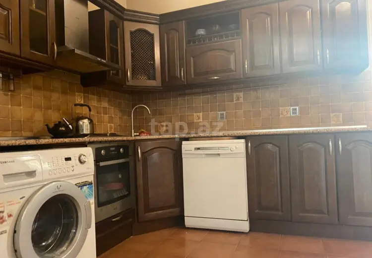 5 otaqlı mənzil , Badamdar qəs., Səbail, Bakı