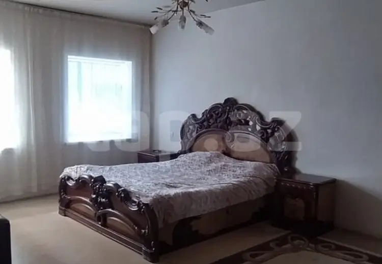 6 otaqlı mənzil , Quba