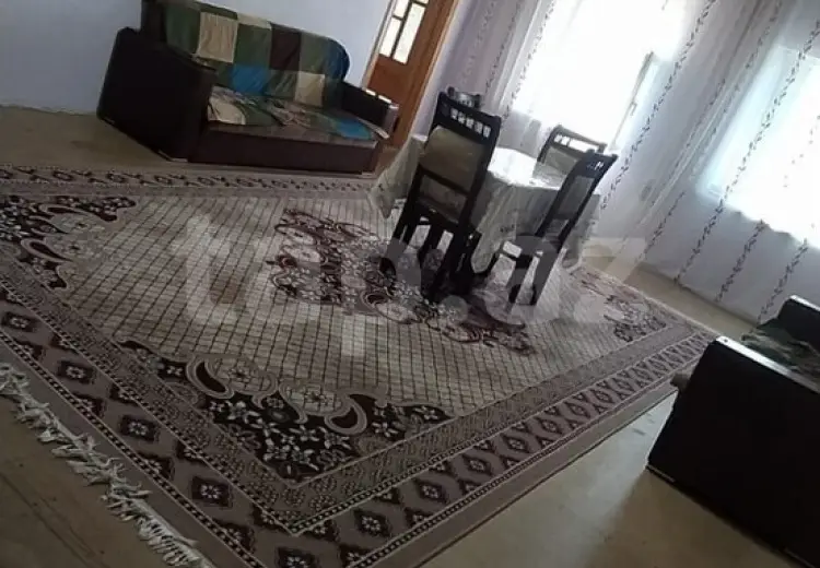 6 otaqlı mənzil , Quba