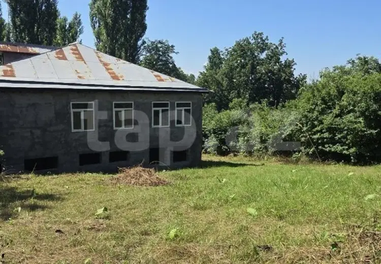 6 otaqlı mənzil , Qusar