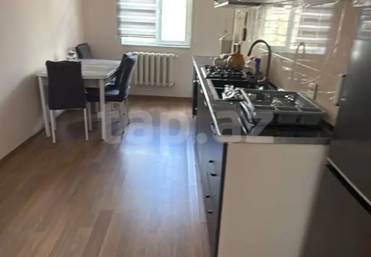 3 otaqlı mənzil Kirayə (günlük), Qax