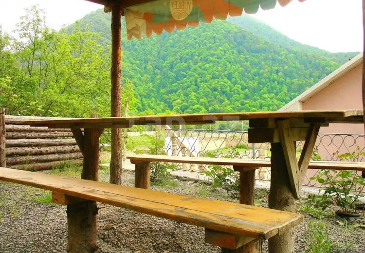 3 otaqlı mənzil Kirayə (günlük), Qax