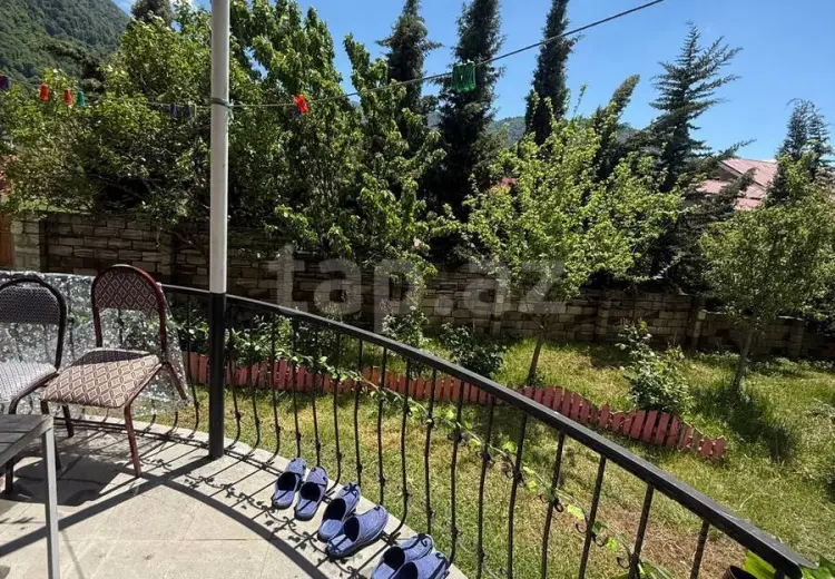 3 otaqlı mənzil Kirayə (günlük), Qax