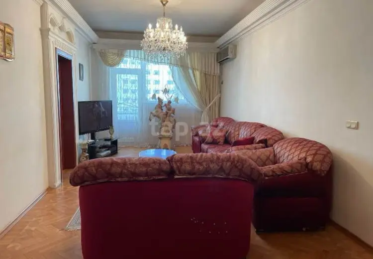 4 otaqlı mənzil , Bakı