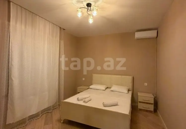 6 otaqlı mənzil , Qəbələ