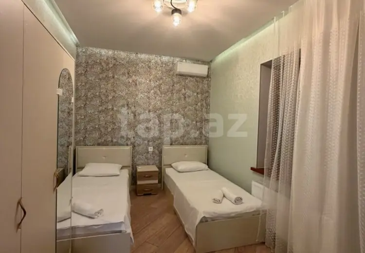6 otaqlı mənzil , Qəbələ