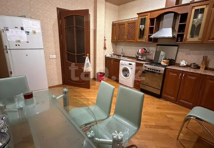 2 otaqlı mənzil , Bakı