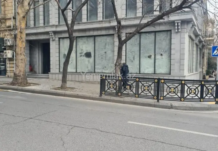 1000 m² Obyekt / Ofis Kirayə (aylıq), Səbail, Bakı