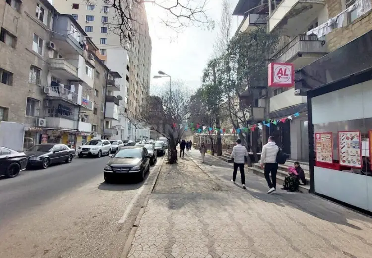 540 m² Obyekt / Ofis Satılır, Yasamal, Bakı