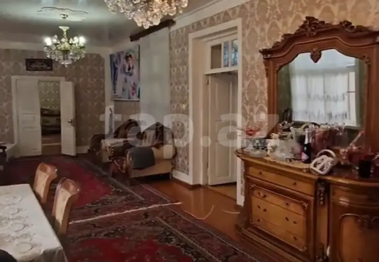 4 otaqlı mənzil , Gəncə