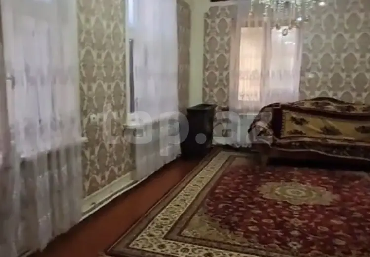 4 otaqlı mənzil , Gəncə