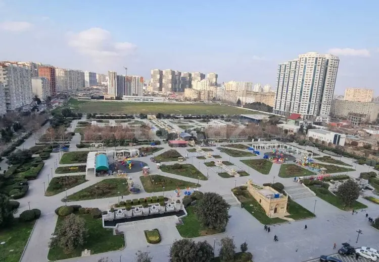 3 otaqlı mənzil , Bakı
