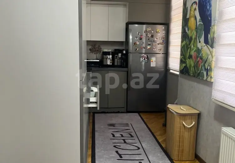 4 otaqlı mənzil , Bakı