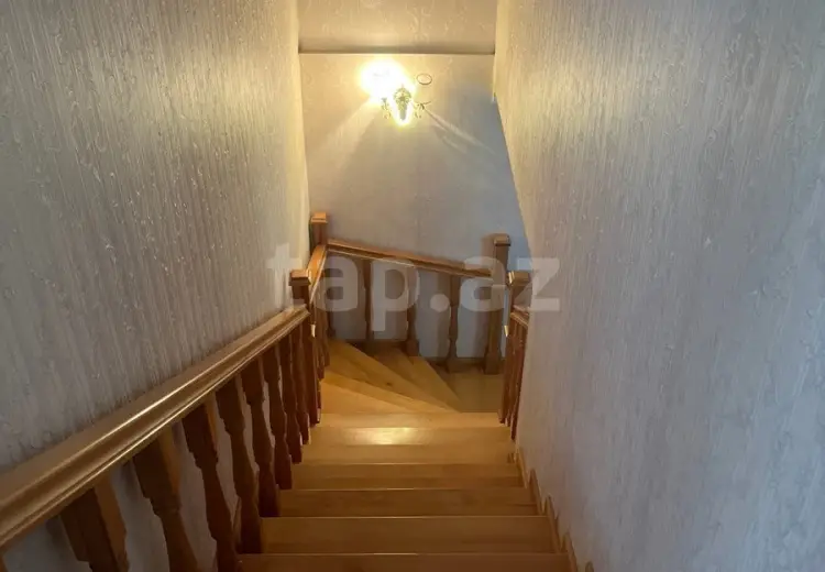 4 otaqlı mənzil , Bakı
