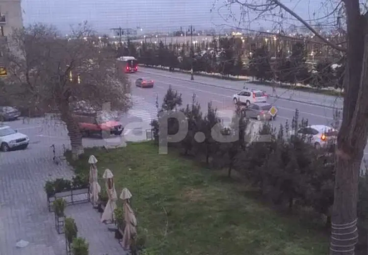 1 otaqlı mənzil , Bakı