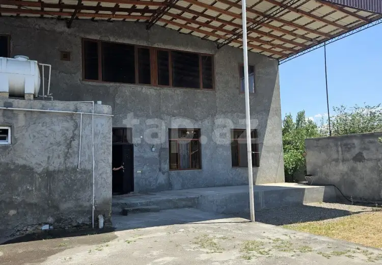 8 otaqlı mənzil , Gəncə