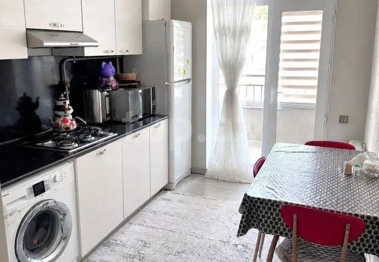 2 otaqlı mənzil , Bakı
