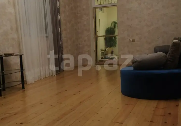 5 otaqlı mənzil , Bakı