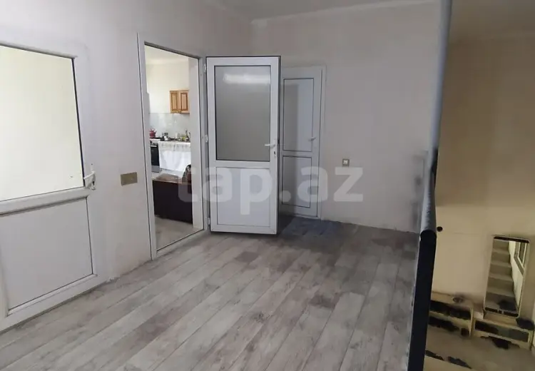 5 otaqlı mənzil , Bakı