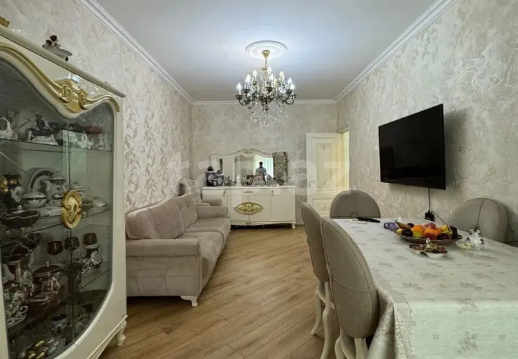 3 otaqlı mənzil , Bakı