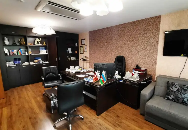 220 m² Obyekt / Ofis Satılır, Xətai, Bakı