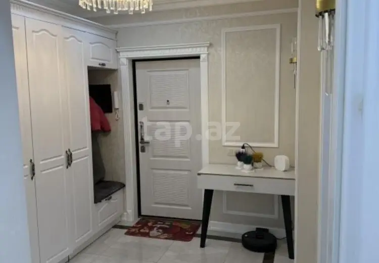 3 otaqlı mənzil , Bakı
