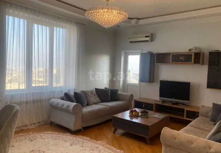 3 otaqlı mənzil , Bakı