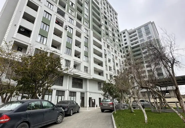 3 otaqlı mənzil , Bakı