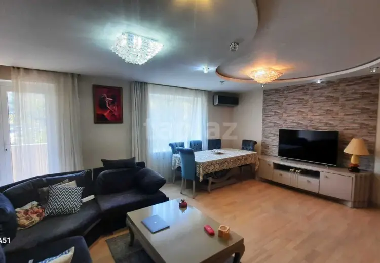 3 otaqlı mənzil , Bakı