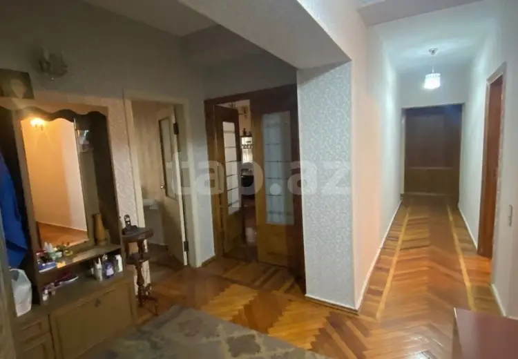 4 otaqlı mənzil , Bakı