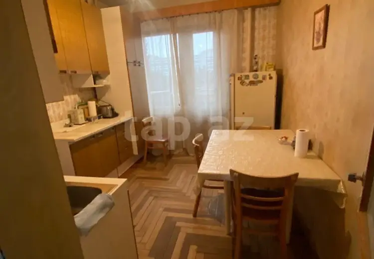 4 otaqlı mənzil , Bakı