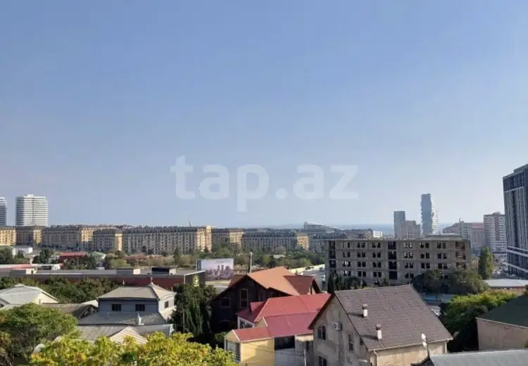 4 otaqlı mənzil , Bakı