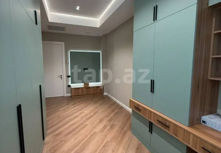 3 otaqlı mənzil , Bakı